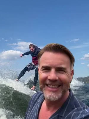 My idea of a very nice day out  🏄🏻‍♂️#wakesurfing #wakesurf #nicedayout 