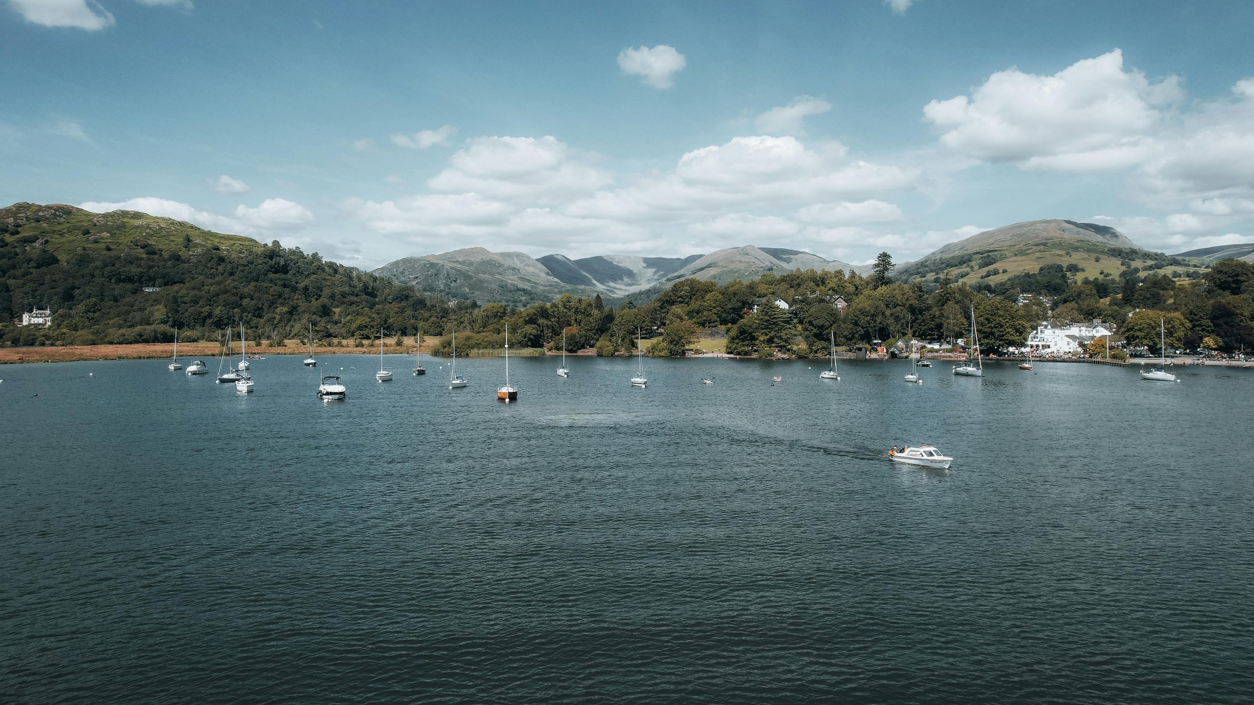 Top 12 Must-See Attractions in the Lake District featured image